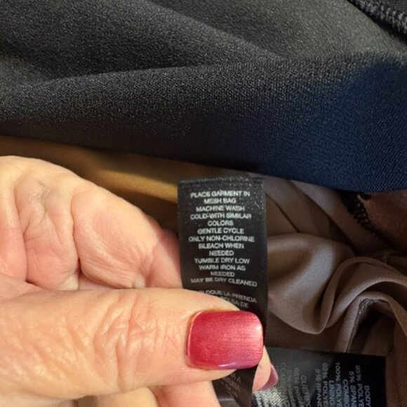 ❤️GORGEOUS SPRING/SUMMER BLACK SLEEVELESS TOP  SIZE: 0 - Picture 10 of 12